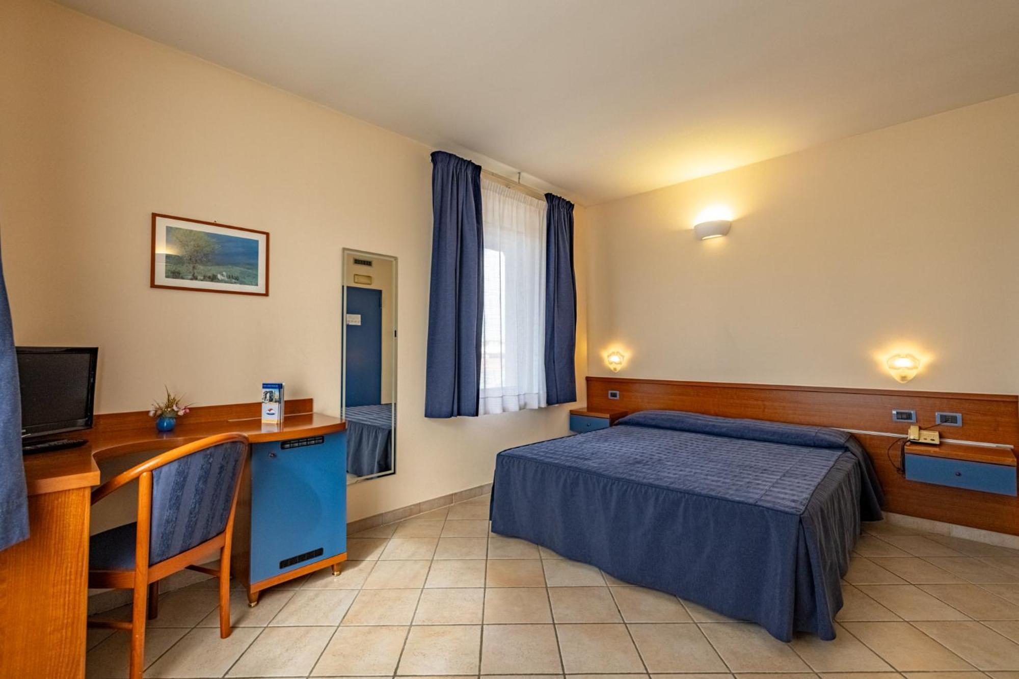 Hotel 1000 Miglia Monteroni dʼArbia Exterior foto