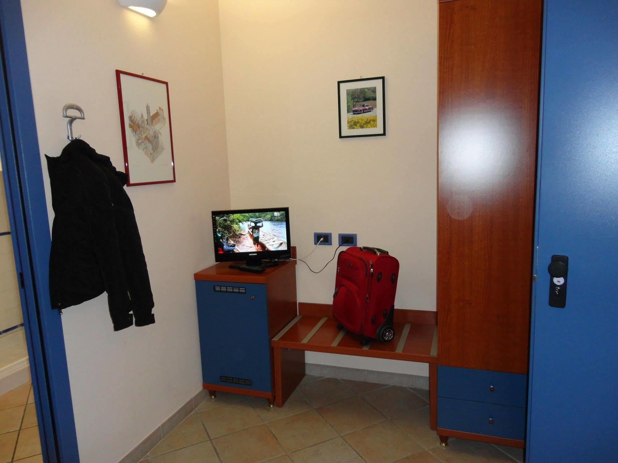 Hotel 1000 Miglia Monteroni dʼArbia Exterior foto